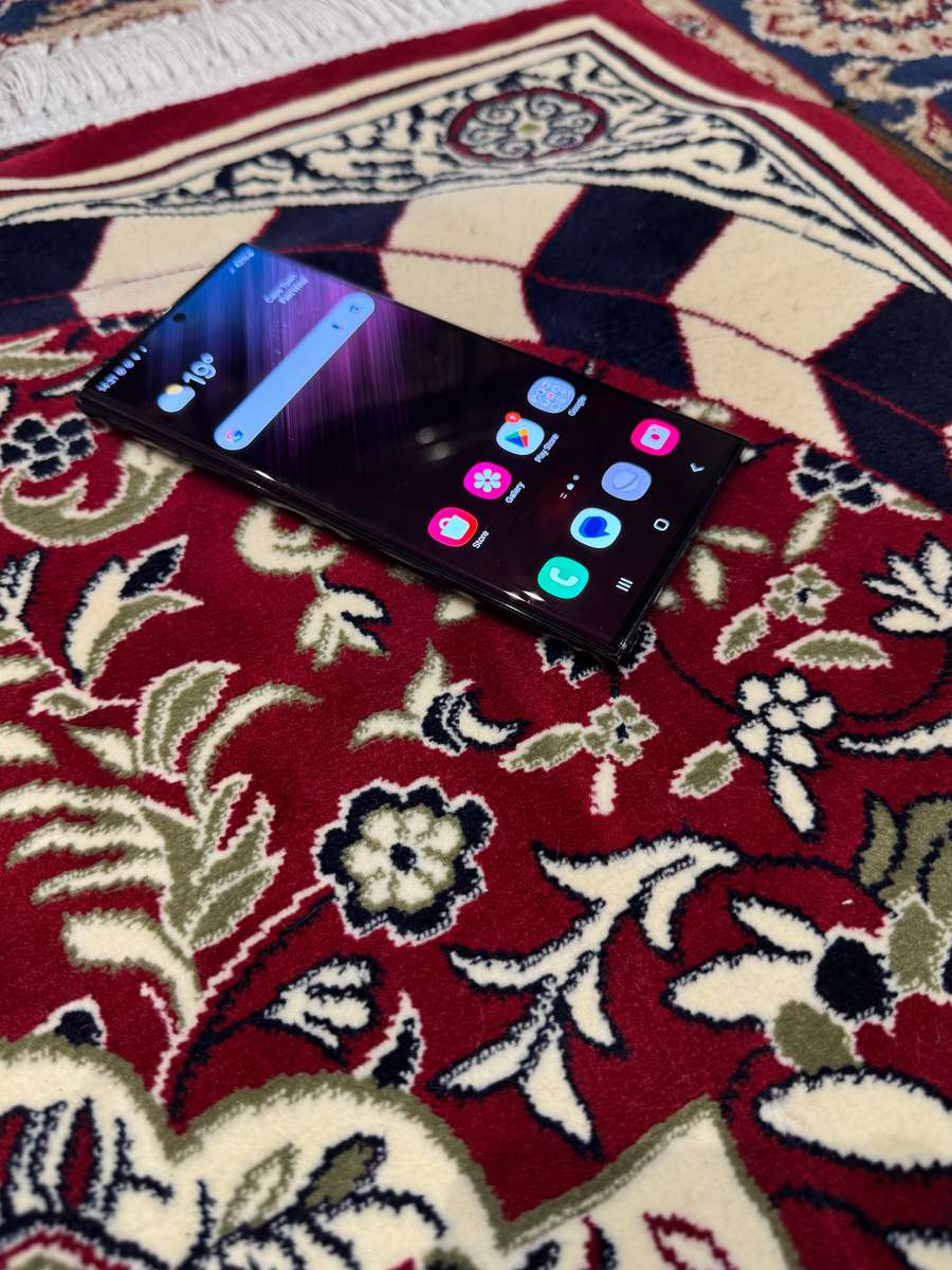 Samsung Galaxy S22 Ultra 5G 12GB RAM 256GB Dual Sim