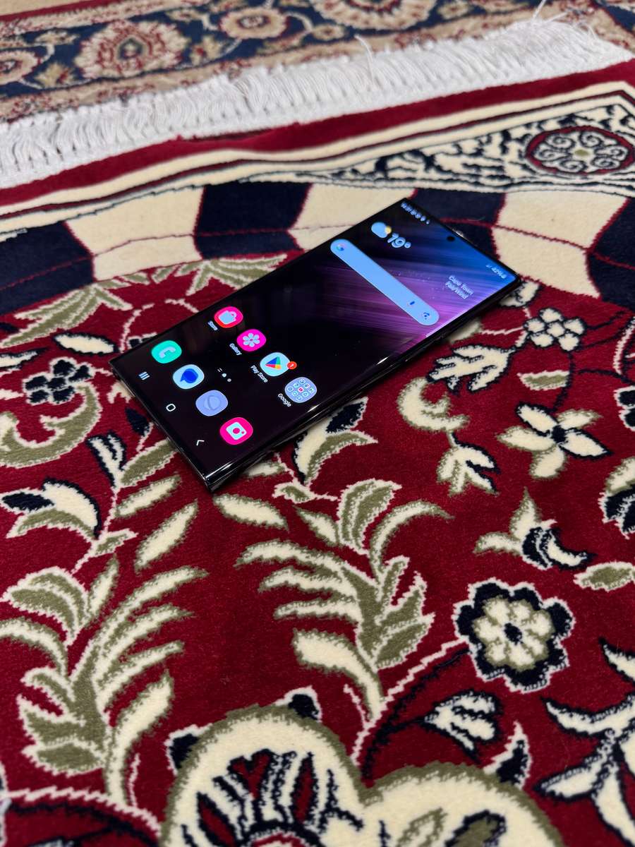 Samsung Galaxy S22 Ultra 5G 12GB RAM 256GB Dual Sim