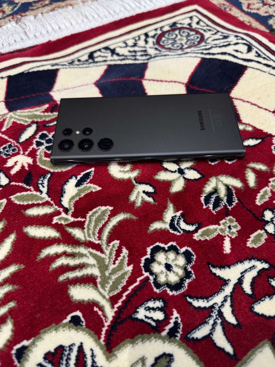 Samsung Galaxy S22 Ultra 5G 12GB RAM 256GB Dual Sim