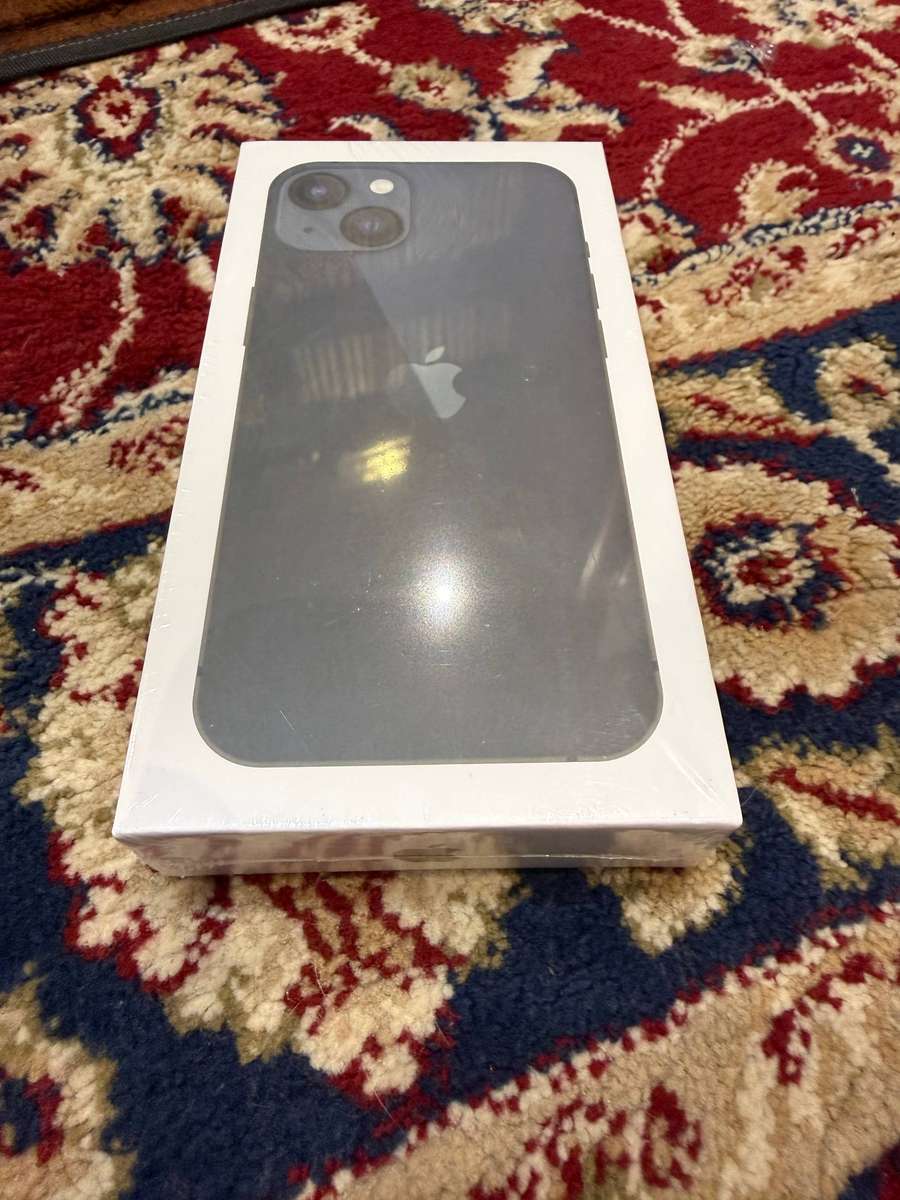 iPhone 13 256GB Midnight Sealed