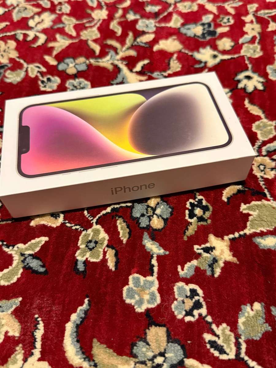 iPhone 14 128GB Starlight Sealed