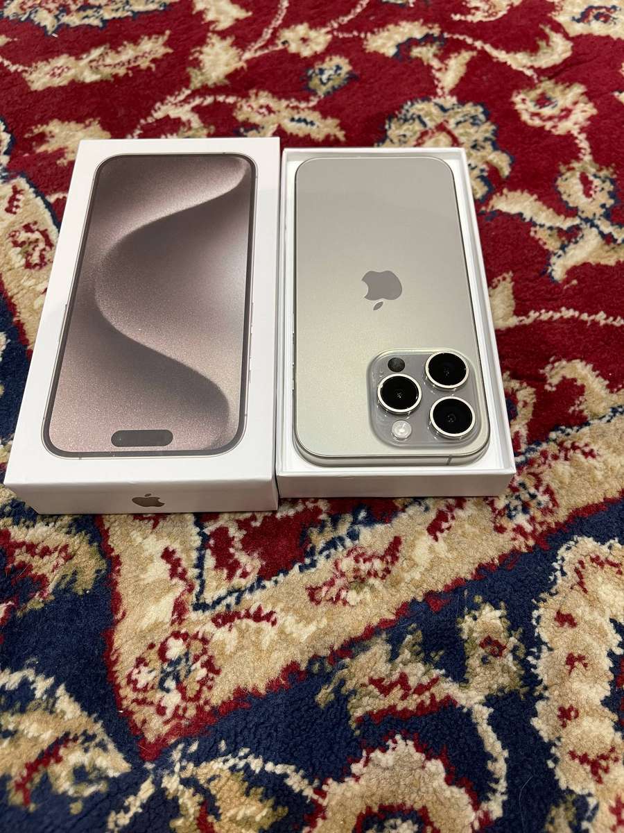 iPhone 15 Pro 128GB White Titanium like new
