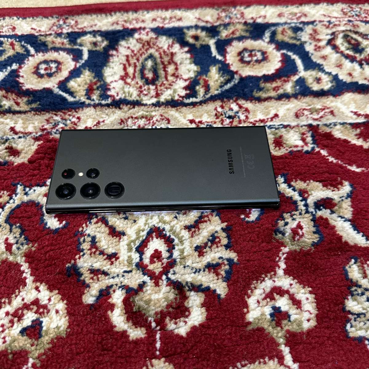 Samsung Galaxy S22 Ultra 256GB Dual Sim