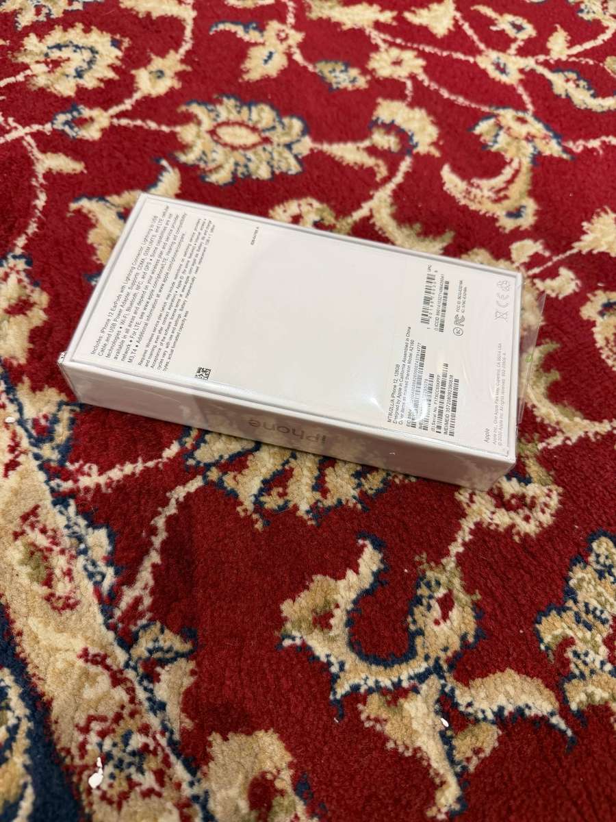 iPhone 12 128GB White Sealed