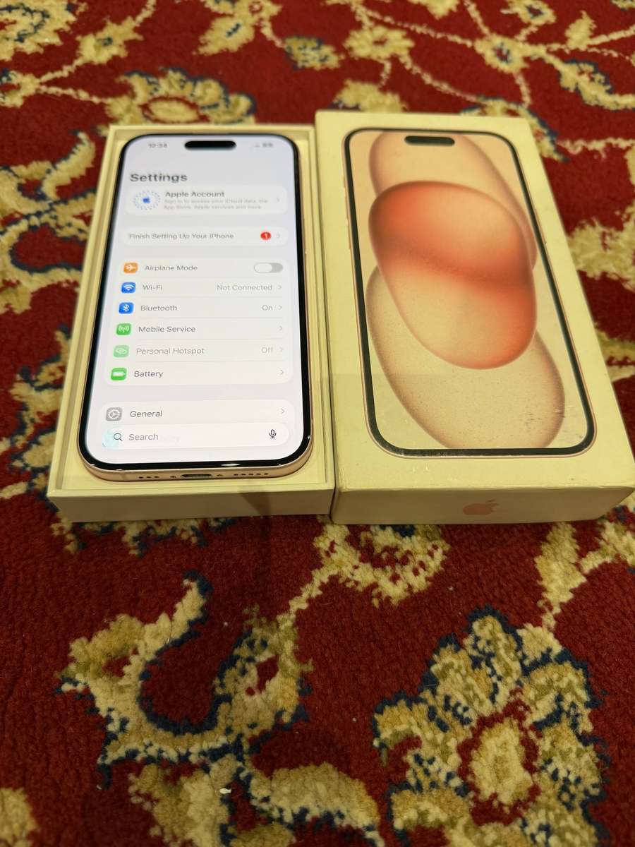 iPhone 15 128GB Pink
