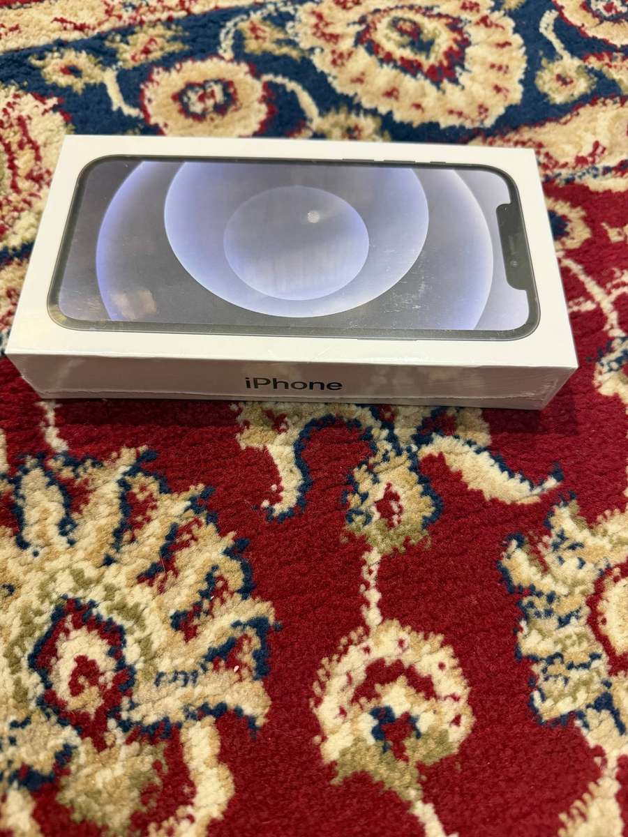 iPhone 12 128GB Sealed