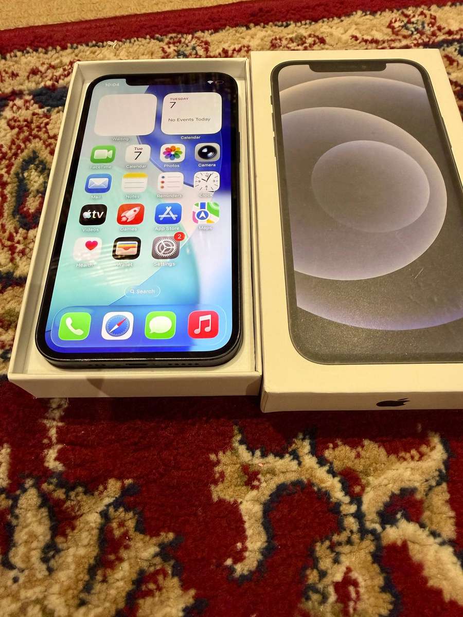 iPhone 12 64GB Black