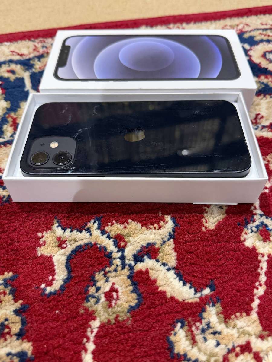 iPhone 12 64GB Black