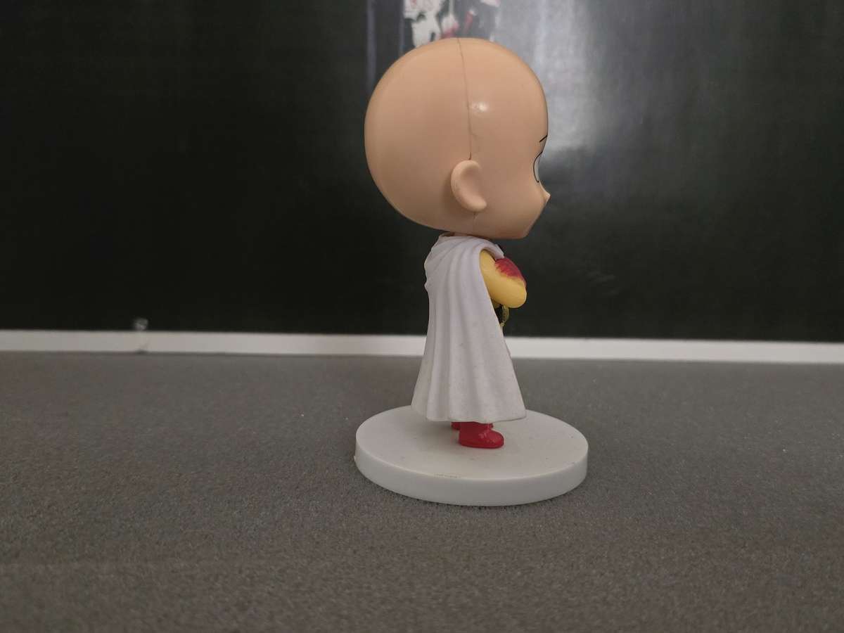 Anime Figure Saitama (One Punch Man)