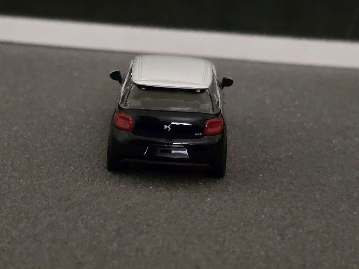 CITROEN DS 3 2016, MADE BY NOREV (SCALE 1/64)