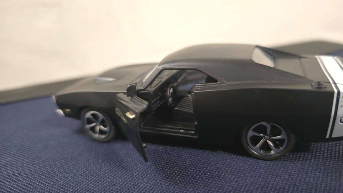 Dodge Charger 1:32 Black Die-Cast Model Car