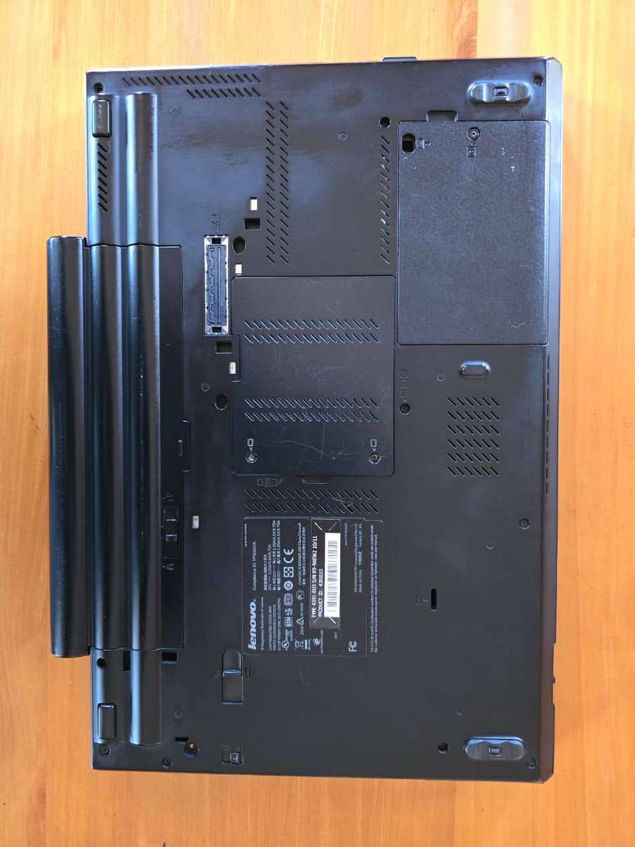 Lenovo Thinkpad W510 (NVIDIA QUADRO FX 880M 970MB) (10GB Ram)