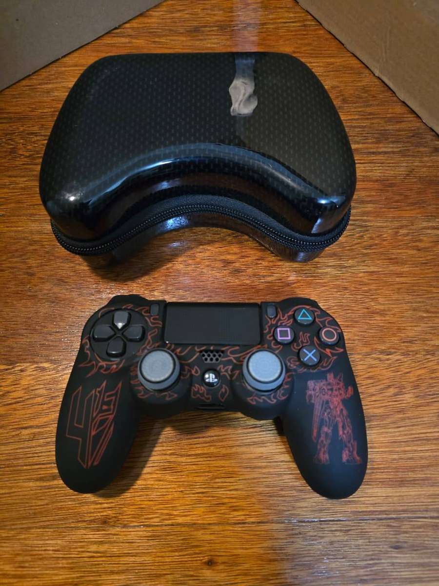 Sony PlayStation 4 controller