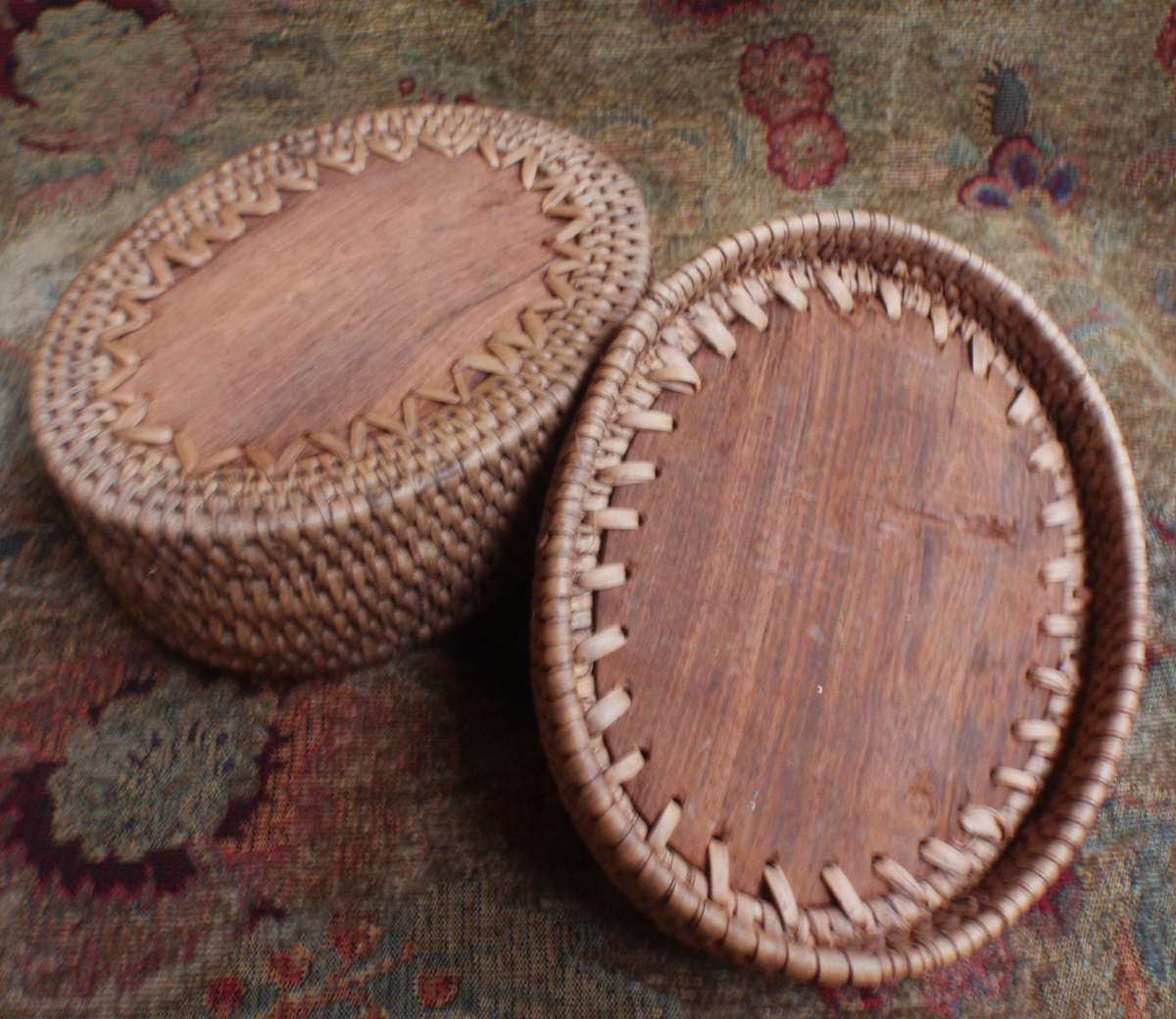 Dung Beetle or Scarab hand carved from solid piece of wood, lid for hand woven basket, Mozambique