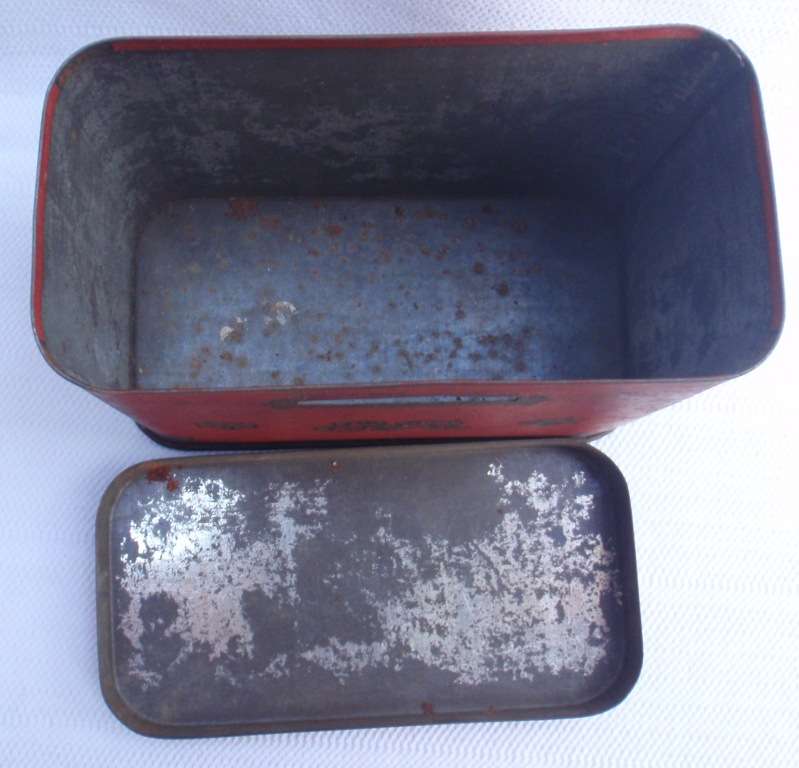 Commemorative British royal Oxo Money Box - King Edward V111. Coronation Treasure Chest.