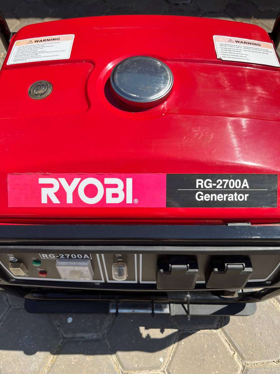 Ryobi generator 4-stroke air cooled 2.5kVA