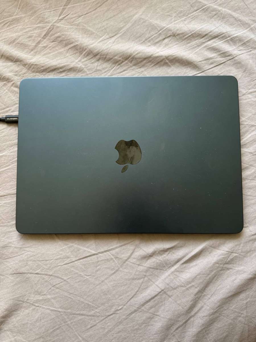 MacBook Air M2