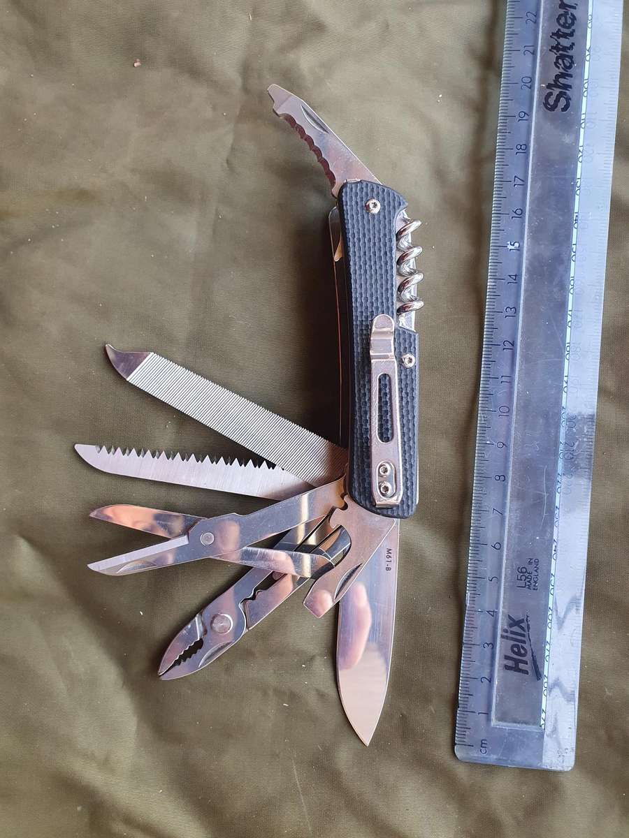 Ruike M61-B Multitool