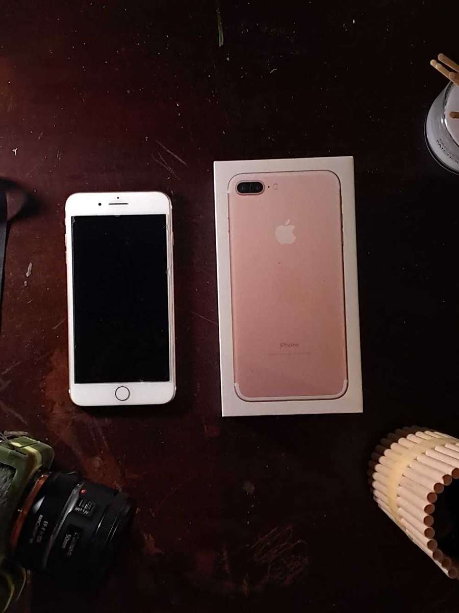 iPhone 7 Plus (128GB) (Battery 72%)