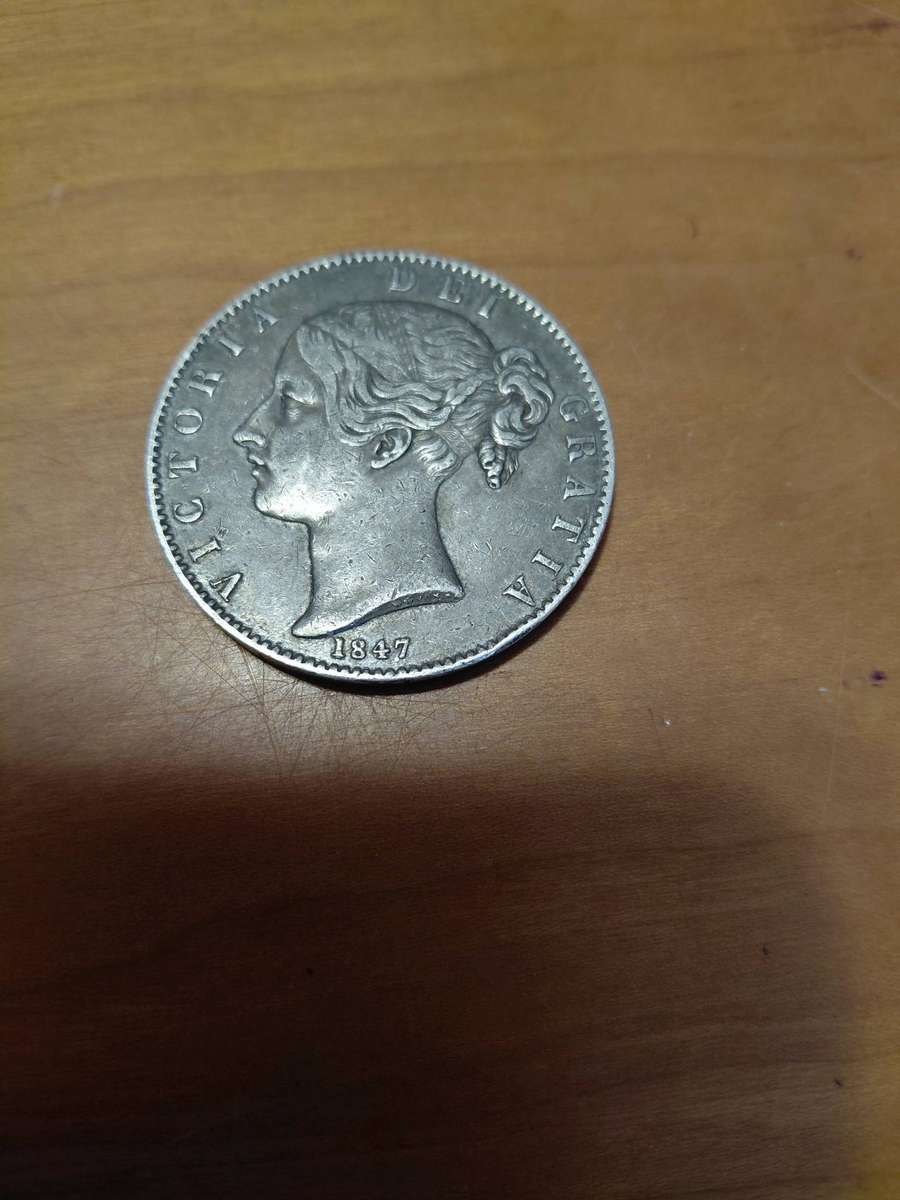 STUNNINGLY  TONED BRITISH SILVER 1847 CROWN HIGH DETAIL