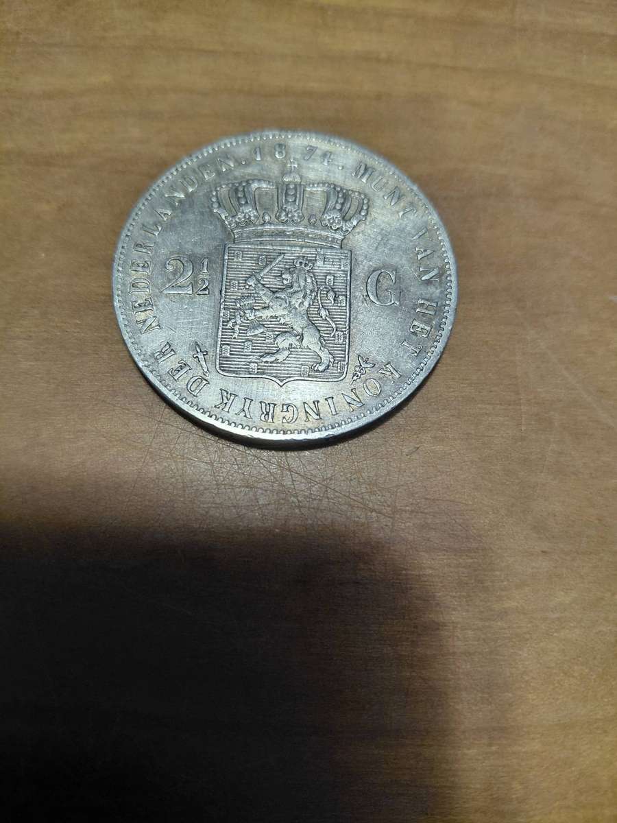 LARGE DUTCH SILVER CROWN SIZE 1874  2 AND A HALF GULDEN HIGH GRADE