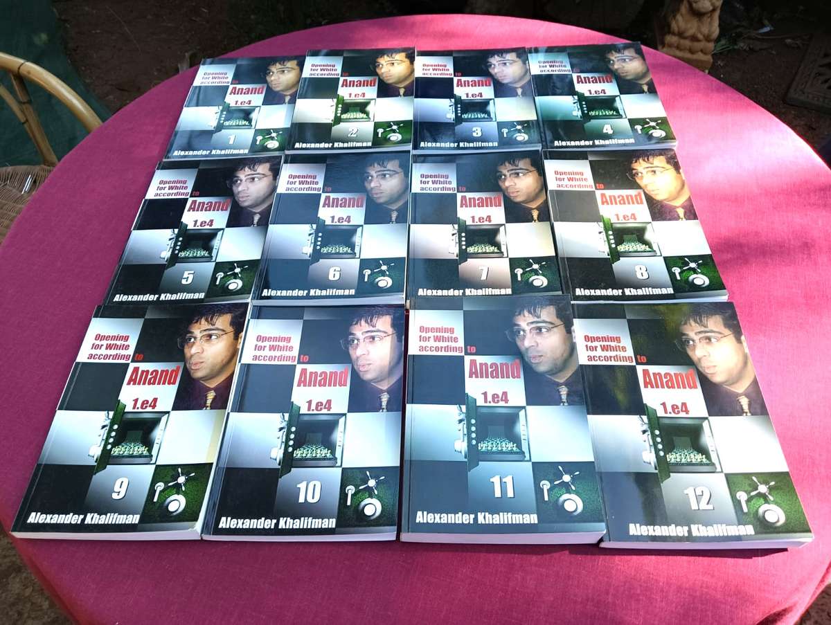 "Vishy" Anand (5 x Chess World Champion) 12 Volume Chess Opening Repertoire for White with 1e4