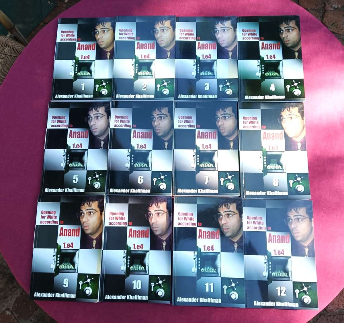 "Vishy" Anand (5 x Chess World Champion) 12 Volume Chess Opening Repertoire for White with 1e4