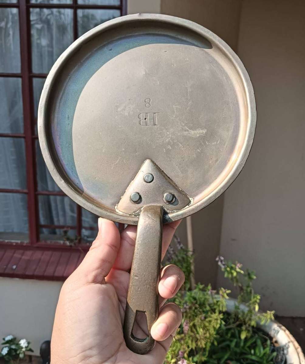 Antique French Copper Saucepan Lid with Copper Riveted Handle Heavy 568g