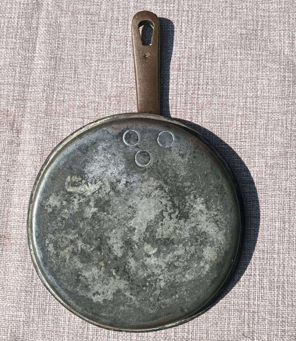 Antique French Copper Saucepan Lid with Copper Riveted Handle Heavy 568g