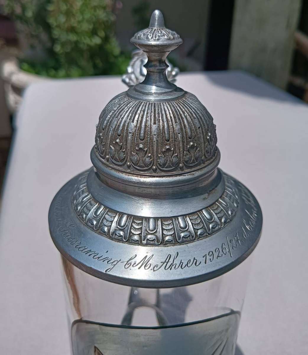 German Hunting Deer Glass Beer Tankard 0.5L Thumb Lift Pewter Lid 1926 Austrian Shooting Club Engrav