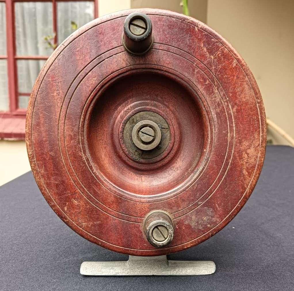 Cool 1920s Spearback Nottingham Wooden Fishing Reel with Two Handles and Cotton Cord Line