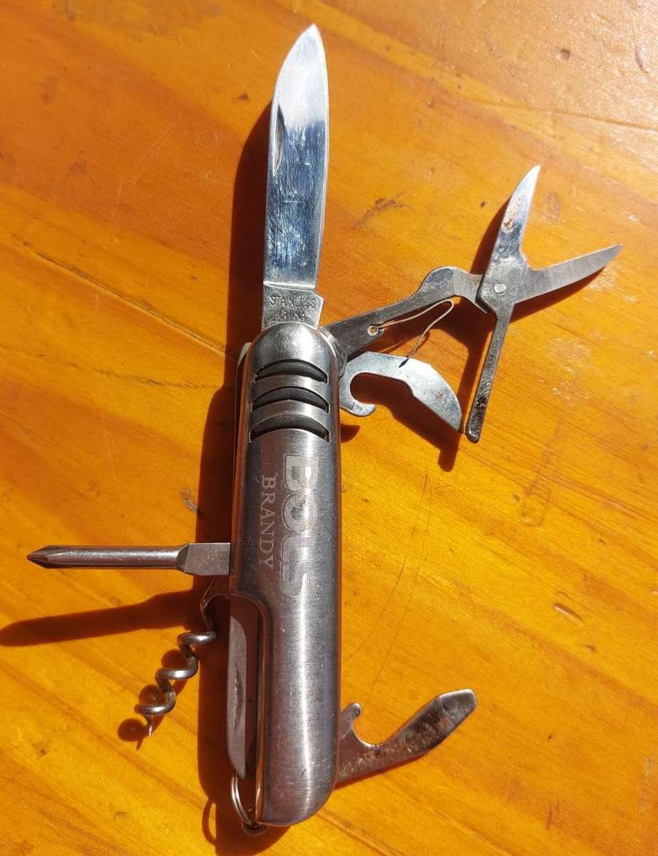 Large (12) Batch of Multi-Function Pocket Knives  Range from 4-in-1 to 12-in-1 Tool Functions