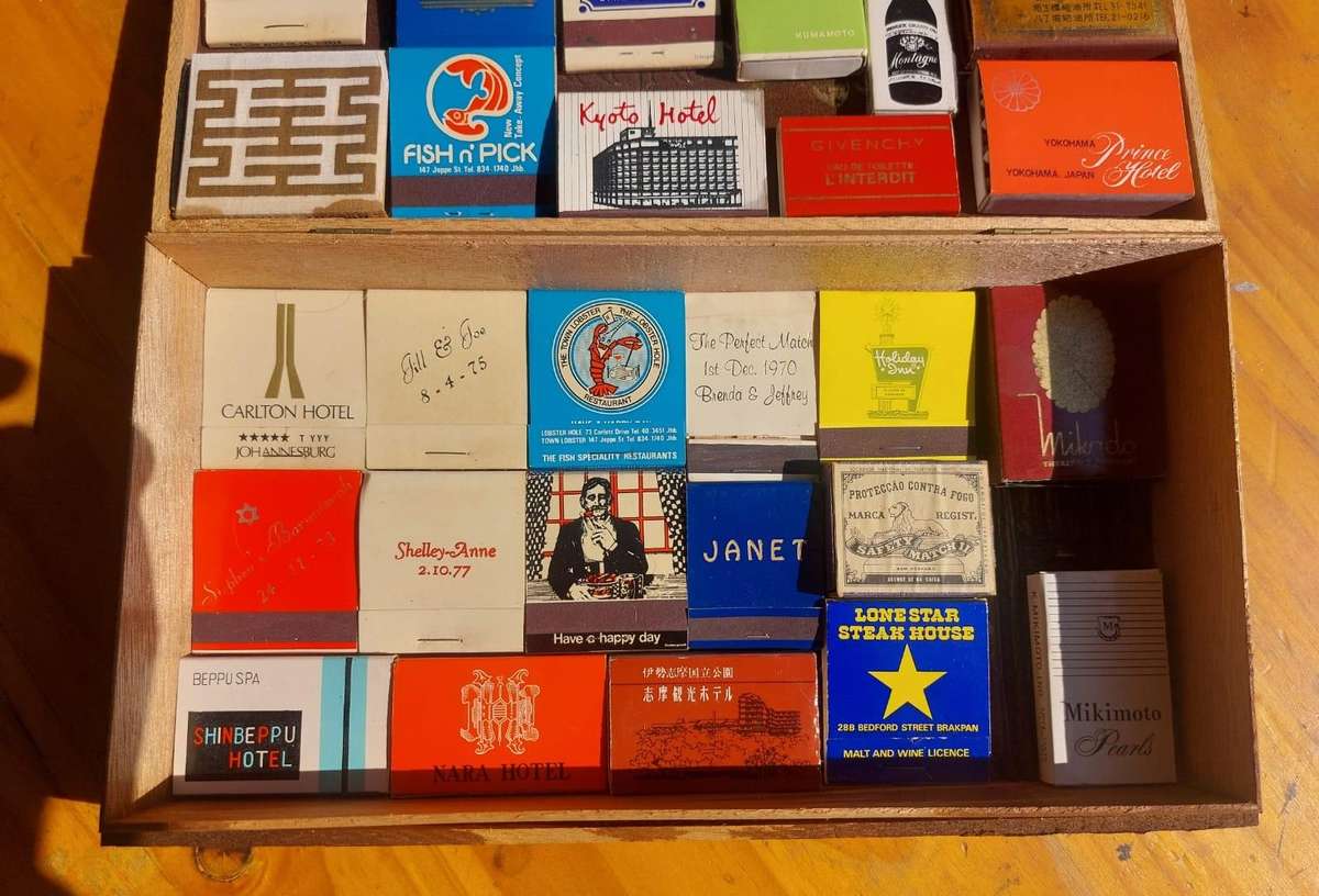 Vintage Matchbook and Matchbox Collection (51 Match books/boxes) in an old Uiltjie Cigar Box