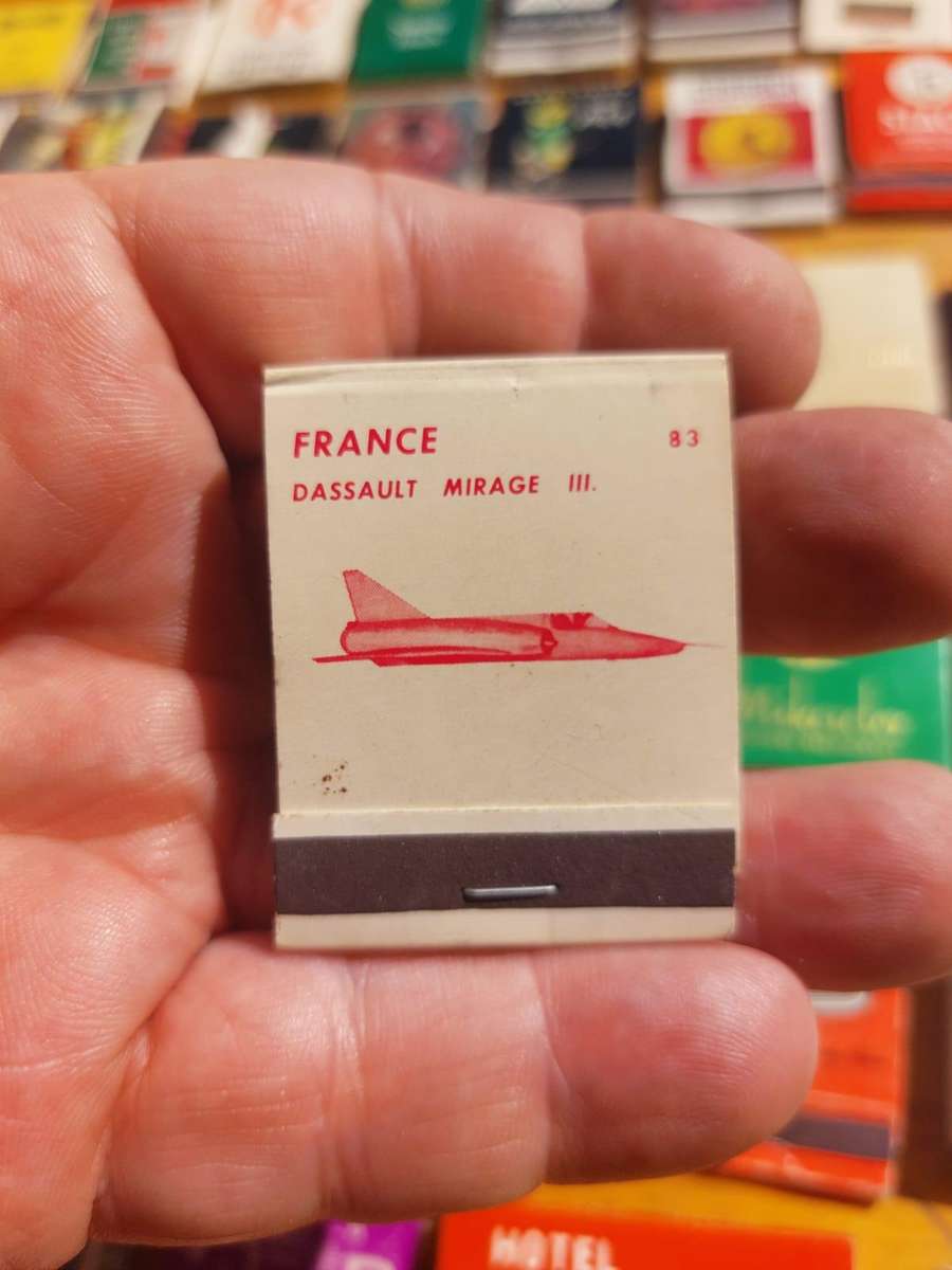 Vintage Matchbook and Matchbox Collection (78 Match books/boxes) in an old Bay of Naples Tin