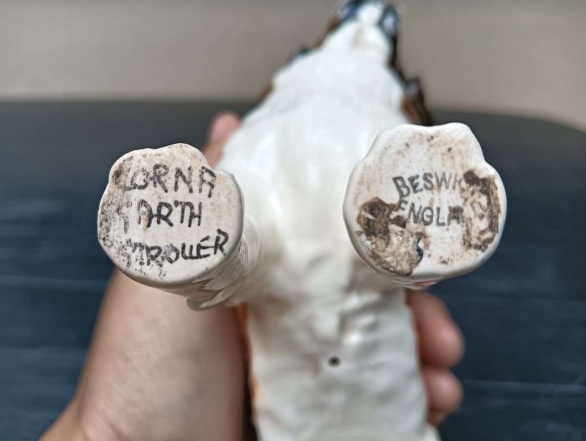 Beswicks England Large St Bernard Dog Corna Garth Stroller Figurine Made 1968 to 1989