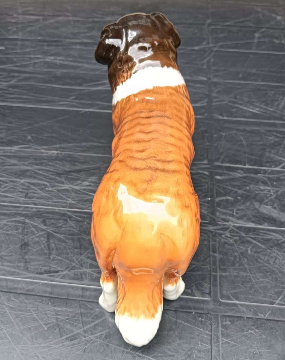 Beswicks England Large St Bernard Dog Corna Garth Stroller Figurine Made 1968 to 1989