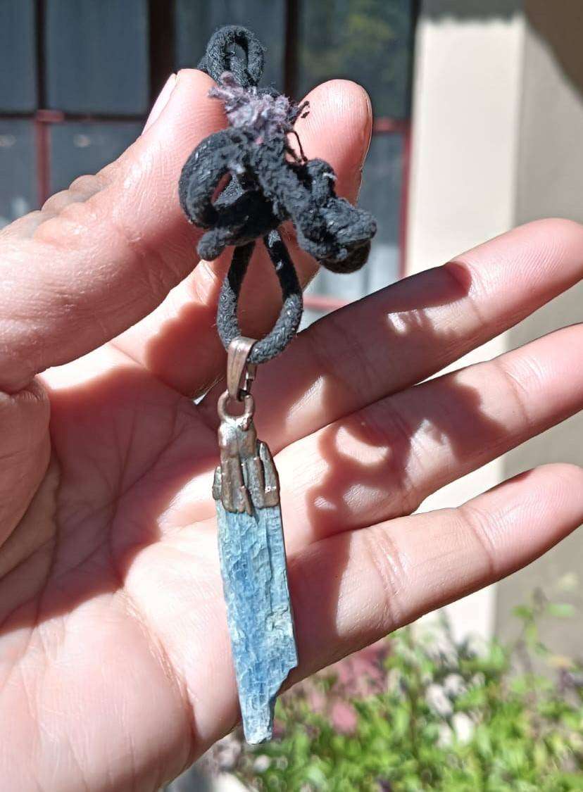 Raw Blue Kyanite Chrystal Pendant - 40mm Long