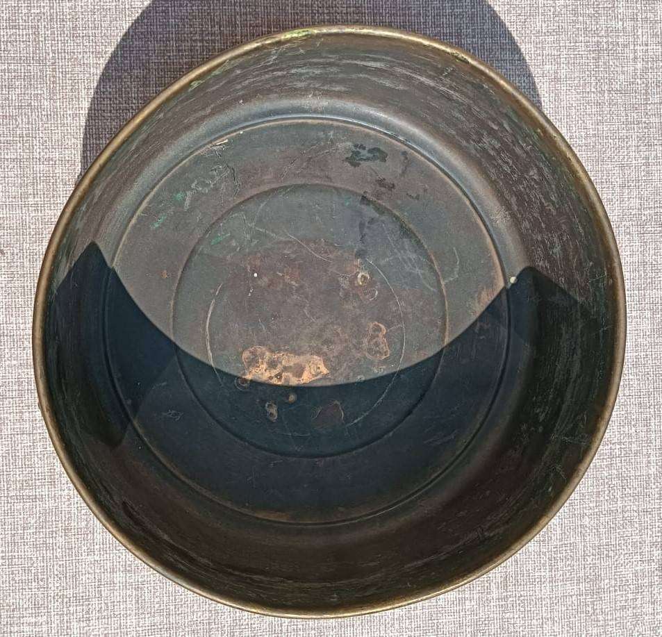 Beautiful Brass Bowl with Attached 3D Flower Relief Design 23cm Diameter