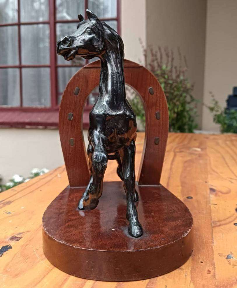 Realistic Brass Horse Sculpture Wooden Horseshoe Bookend