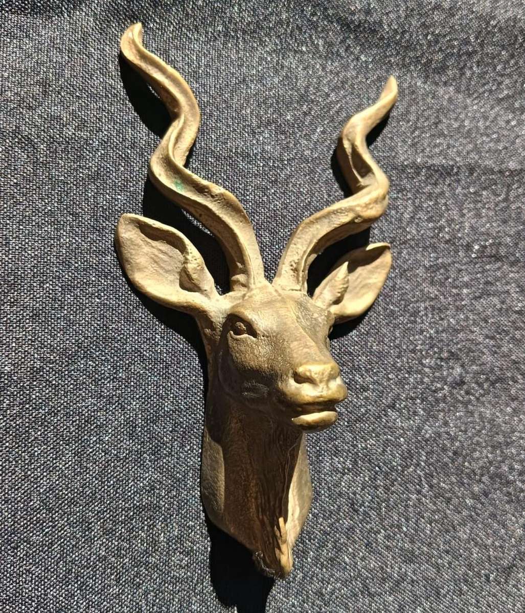 Solid Brass Kudu Head with Spiralling Horns 12.5cm High 274G