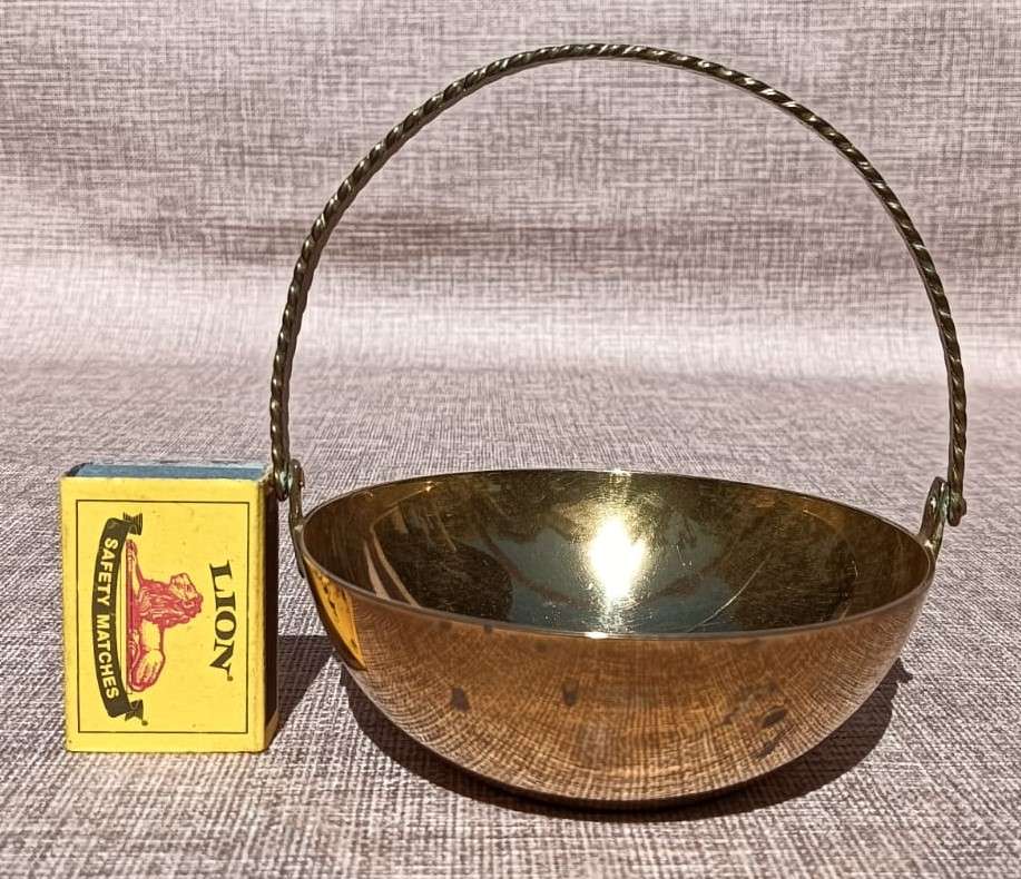 Cute Brass Bowl with Swing Handle