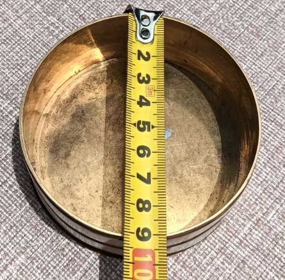 LOVELY BRASS AND MOTHER OF PEAR INLAID LIDDED TRINKET BOX