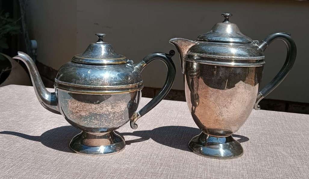 Vintage Canadian Benedict Proctor Silverplated Teapot and Flemish Copper Pitcher