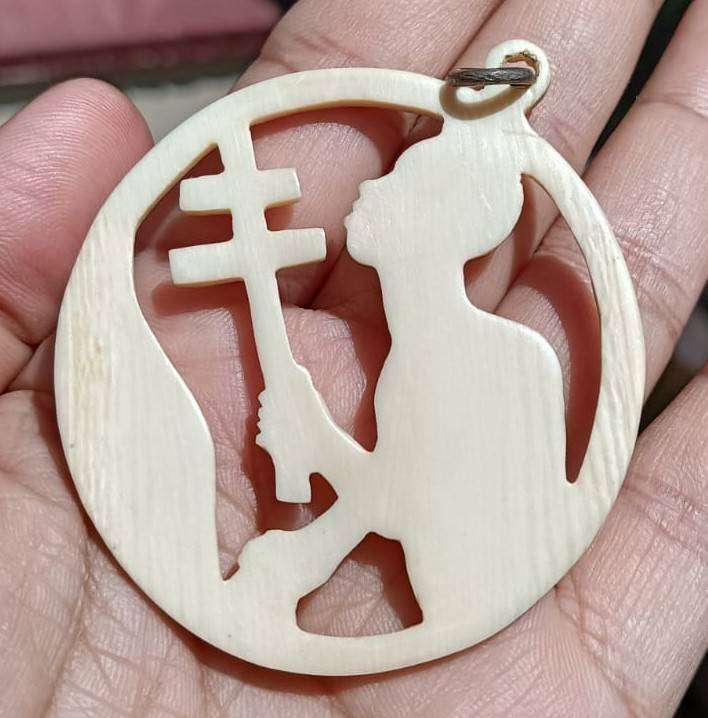 Round Carved Bone Pendant with Two-Barred French Freedom Cross of Lorraine