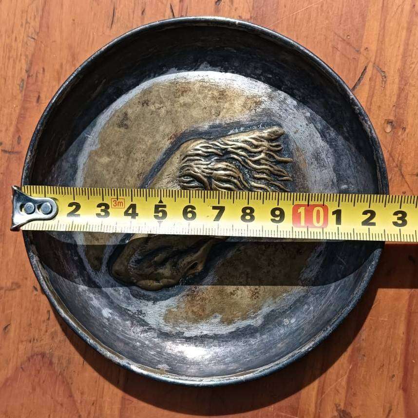 Cast Brass Plated Silver Col Metal Repousse (Relief) Greyhound Small Coin Change or Alms Dish No 4