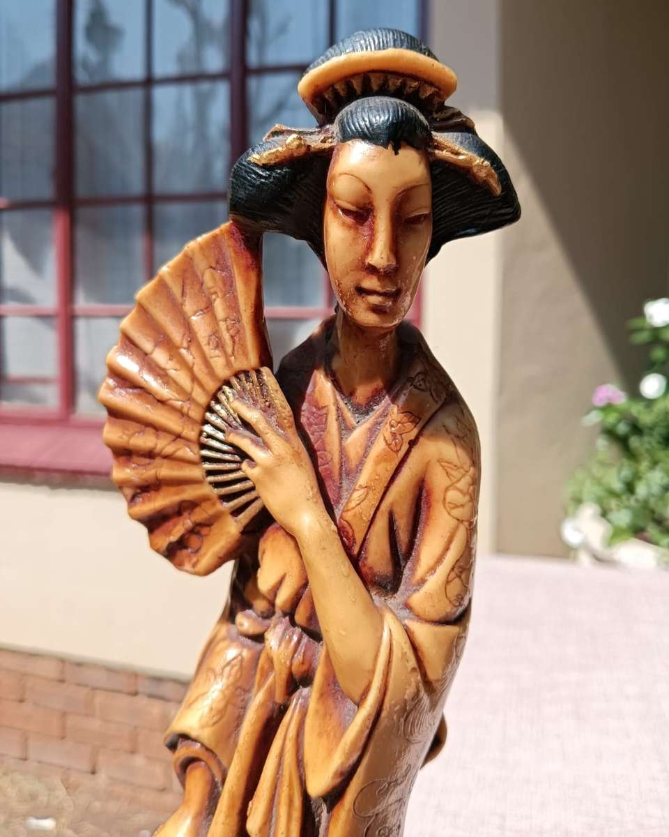 Beautiful Pair of Japanese Resin Figurines  A Warrior Samurai with Sword and Noble Lady with Fan