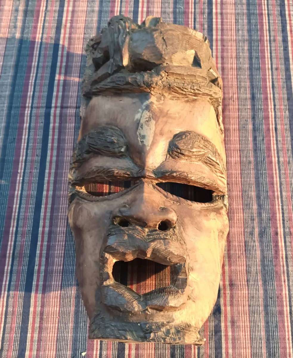 Awesome African Hardwood Face Mask Large 44cm High Weight 2.5kg