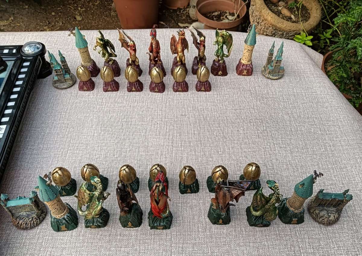 Harry Potter The Final Challenge Wizards 2007 Deagostini Chess Set (Complete 32 pieces) Plus Extras!