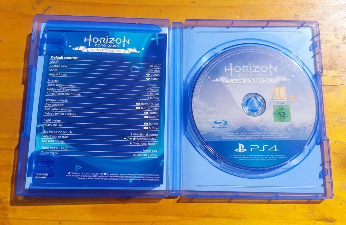 Horizon Zero Dawn Complete Edition 2017 Sony Playstation 4 Game - 95% Google Ratings