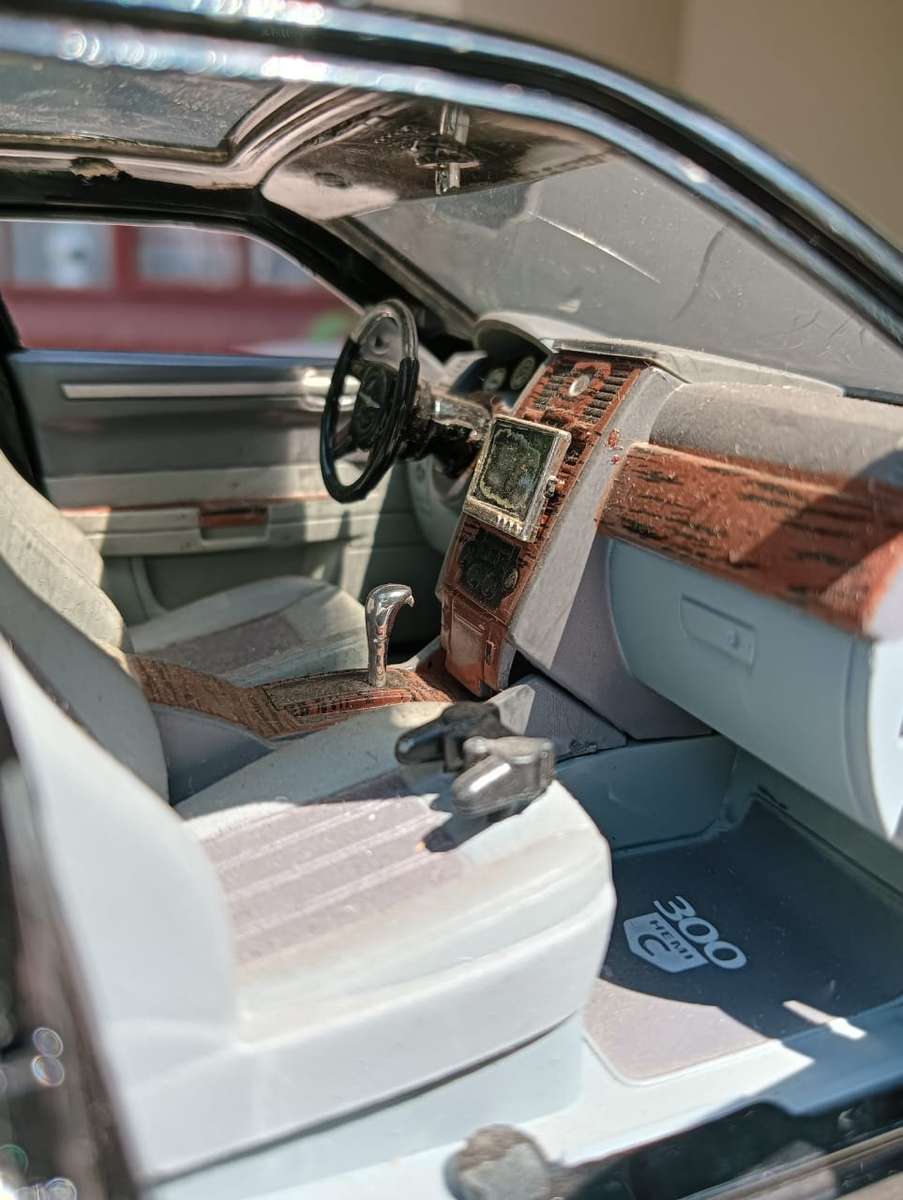 Large 27cm Long Black Chrysler 300C Dub City Big Ballers 1:18 Scale Die Cast Model Car Rare 2005 Mod